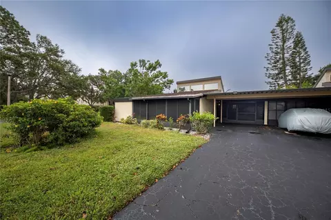 636 White Pine Tree Rd #39, Venice, FL 34285