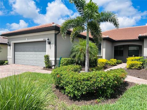 18831 Lanuvio St, Venice, FL 34293
