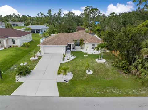 2437 Sparkle Ln, North Port, FL 34286