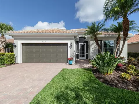 19321 Jacinda St, Venice, FL 34293