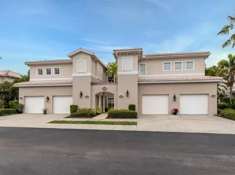 5000 Ibis Way #201, Venice, FL 34292