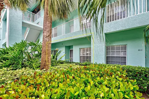 19375 Water Oak Dr #102, Port Charlotte, FL 33948