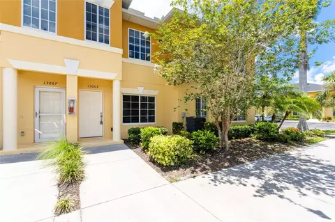 13063 Tigers Eye Dr, Venice, FL 34292