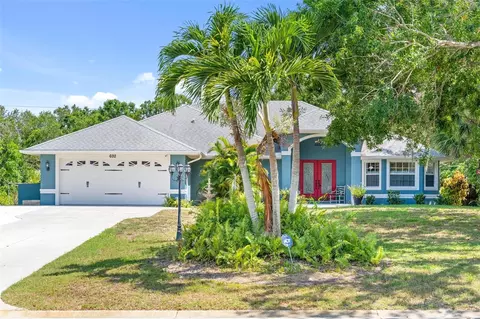 692 Pineapple Pl, Venice, FL 34293