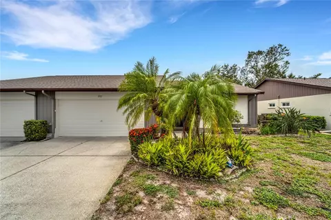 592 Foxwood Blvd, Englewood, FL 34223