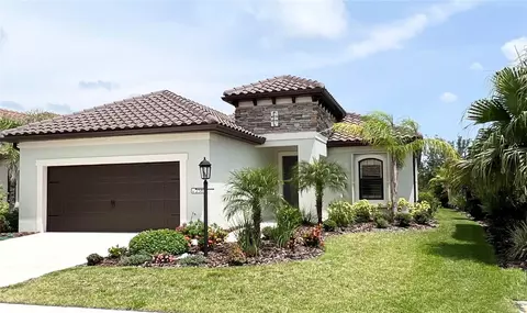 256 Carlino Dr, Nokomis, FL 34275