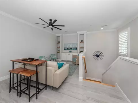 Living - 934 E Venice Ave, Venice, FL 34285 photo 3 of 3