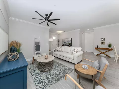 Living - 934 E Venice Ave, Venice, FL 34285 photo 1 of 3