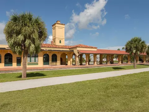 Other - 934 E Venice Ave, Venice, FL 34285 photo 11 of 15