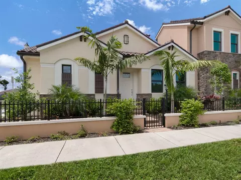 938 E Venice Ave, Venice, FL 34285