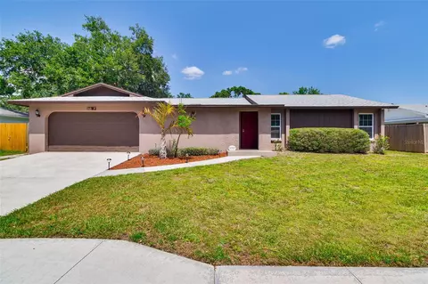 3287 Woodmont Dr, Sarasota, FL 34232