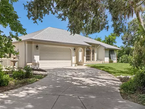 2030 E Dolphin Dr, Englewood, FL 34223