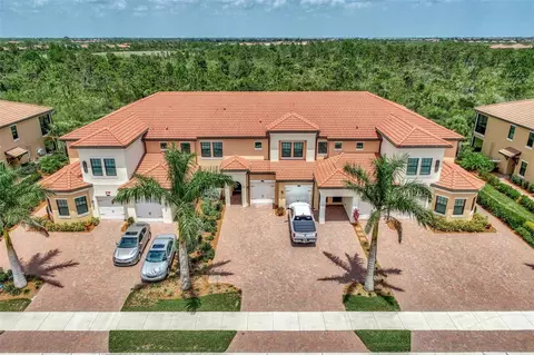 10051 Crooked Creek Dr #102, Venice, FL 34293