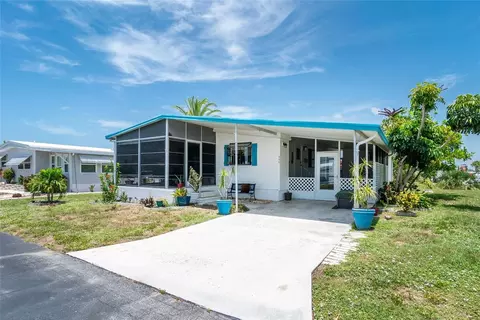 355 Longwood Dr, Venice, FL 34285