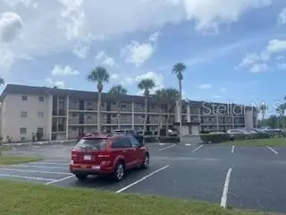 102 Capri Isles Blvd #110, Venice, FL 34292