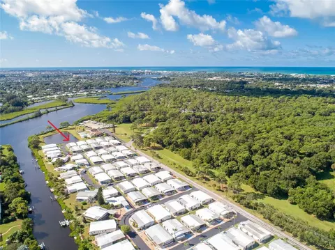 108 Captain Kidd Cir, Nokomis, FL 34275