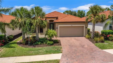 9852 Wingood Dr, Venice, FL 34292