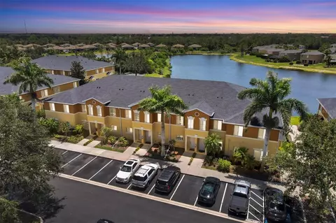 13007 Tigers Eye Dr, Venice, FL 34292