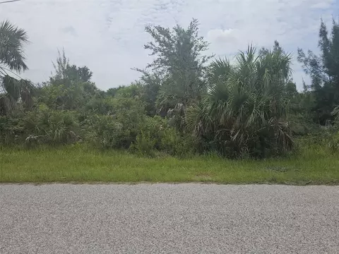 8233 Arlewood Cir, Port Charlotte, FL 33981