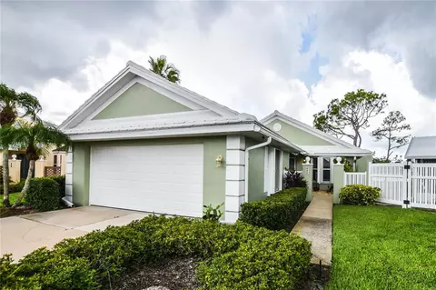 846 Harrington Lake Ln #47, Venice, FL 34293
