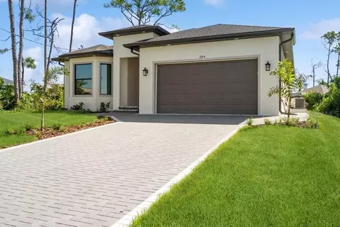 284 Australian Dr, Rotonda West, FL 33947
