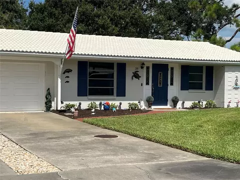 38 Oakwood Dr N #38, Englewood, FL 34223