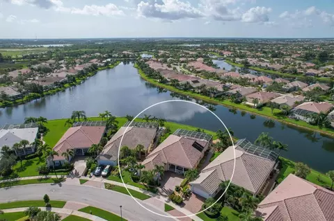 13437 Bastiano St, Venice, FL 34293
