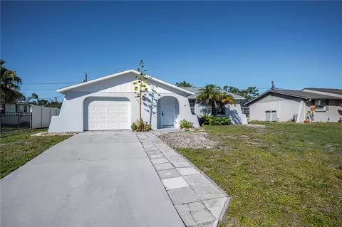 1043 Elaine St, Venice, FL 34285