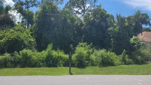Edwin Avenue, North Port, FL 34288