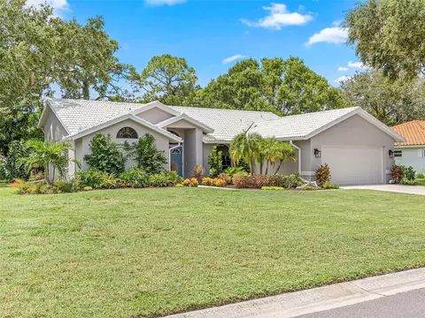 413 W Rossetti Dr, Nokomis, FL 34275