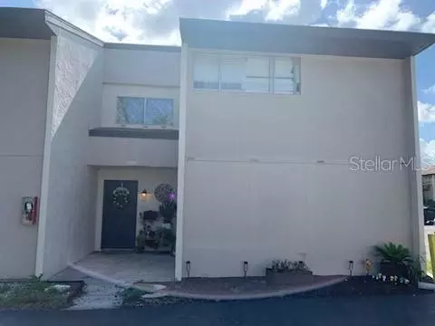 1009 Longfellow Ct #1009, Sarasota, FL 34243