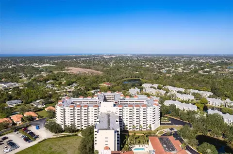 3730 Cadbury Cir #813, Venice, FL 34293