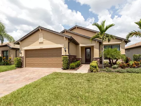 13832 Rinuccio St, Venice, FL 34293