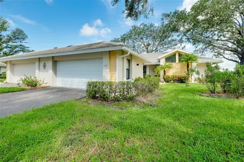 319 Pembroke Ln #193, Venice, FL 34293