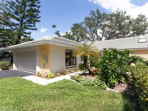 266 Southampton Dr #310, Venice, FL 34293