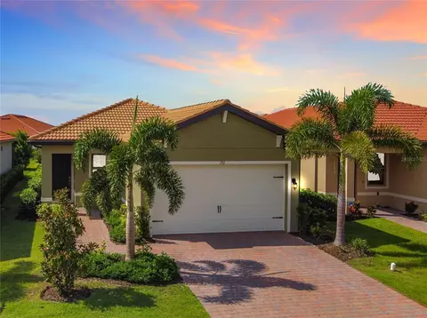 193 Villoresi Blvd, North Venice, FL 34275