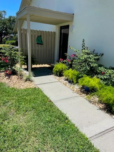 1025 Capri Isles Blvd #13, Venice, FL 34292