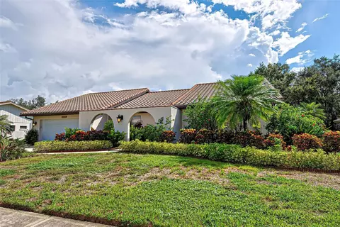 1579 Vermeer Dr, Nokomis, FL 34275