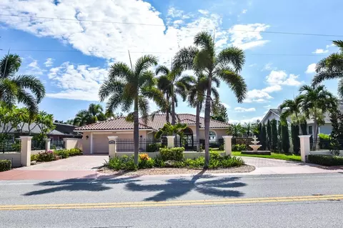 1059 Harbor Dr S, Venice, FL 34285