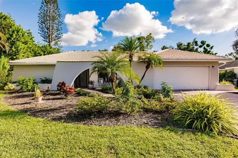 904 S Doral Ln, Venice, FL 34293