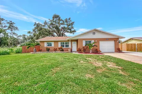 2680 Carmine Rd, Venice, FL 34293