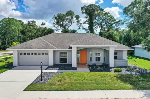 846 Oak Pond Dr, Osprey, FL 34229