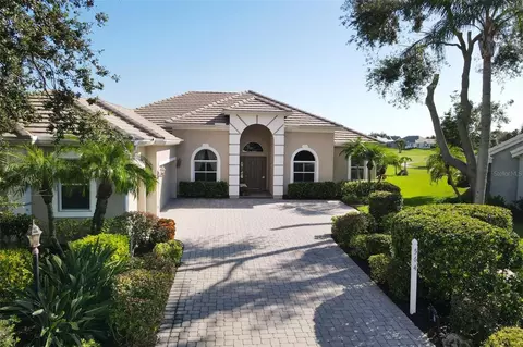 564 Westmount Ln, Venice, FL 34293