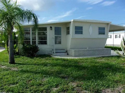 633 Leisure #LOT 252, Venice, FL 34285