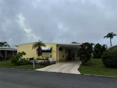 944 Cortina Blvd, Venice, FL 34285