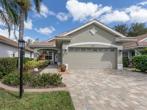 5036 Seagrass Dr, Venice, FL 34293