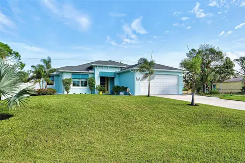 10326 Oceanspray Blvd, Englewood, FL 34224