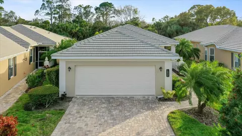 1845 Lancashire Dr, Venice, FL 34293