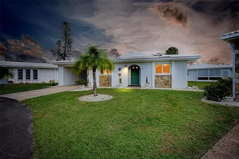 315 Circlewood Dr #D2-3, Venice, FL 34293