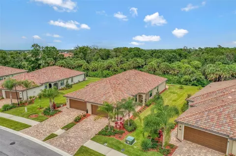 12277 Amica Loop, Venice, FL 34293